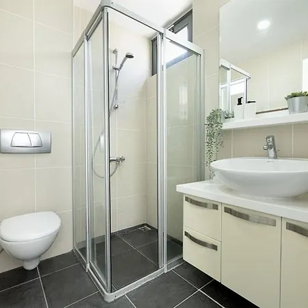 Yenilenmis Muhtesem Villa Bodrum
